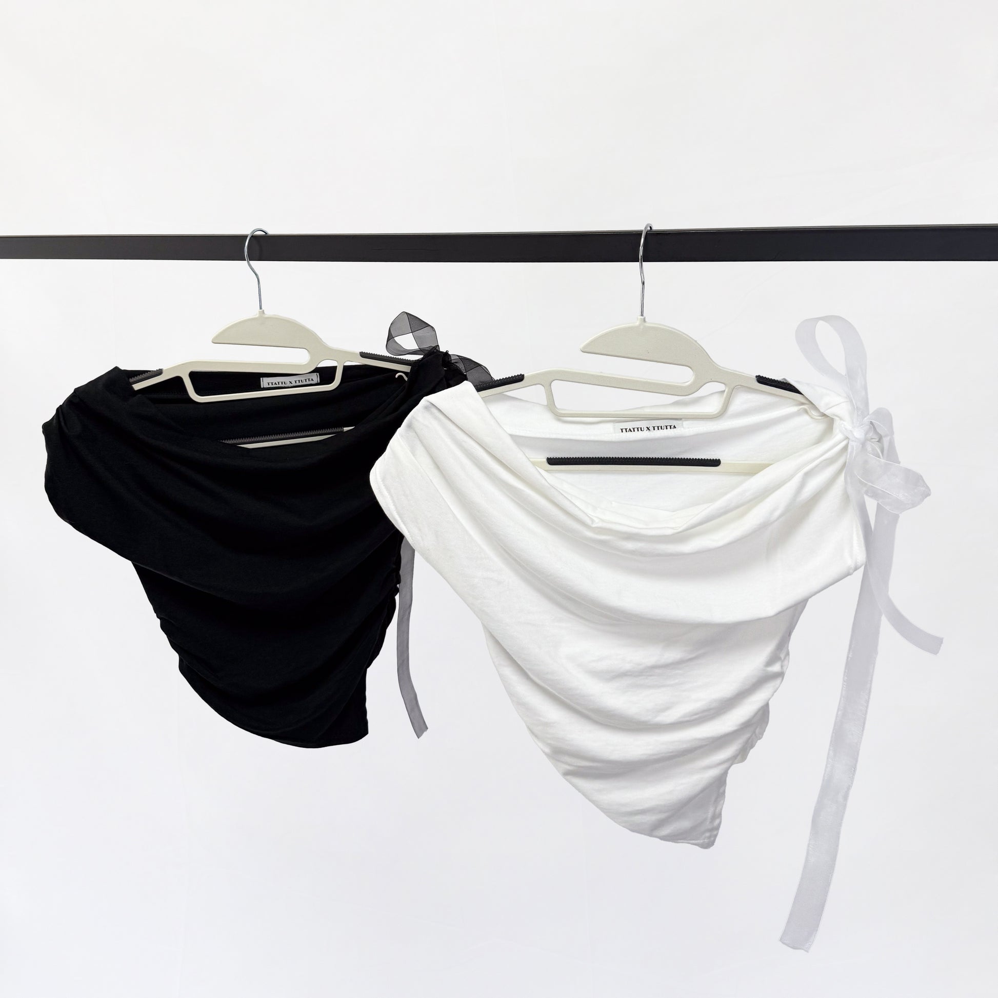Ribbon Shirring T-shirt